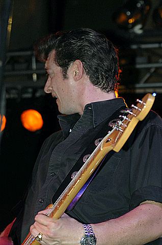 Mr.Blues 15 años. Santi Tamariz, guitarra y voz.