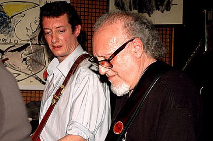 Bulldog Rock and Roll Session. Tony y Santi. Aprendiendo de los Maestros.