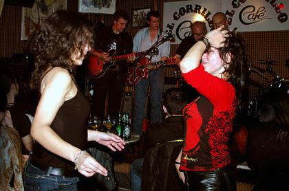 Bulldog Rock and Roll Session. Dancin' Girls.