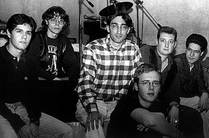 Ruta de conciertos acústicos.  Peter Løvschall a la armónica y colaboraciones de Jose a la guitarra y Fernando 'Cyborg' a las teclas. 1993