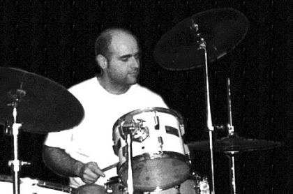 Michel Blanco a la batería. 1998