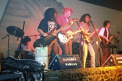 & Mario Cea, Peludo, Manolo y Javi. 1992 Alba de Tormes (Salamanca)