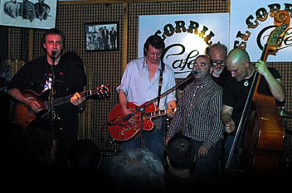 Rockabilly Duet. Con BULLDOG. 20-Flight Rock. Santi a la Guitarra, Klaus a la Voz